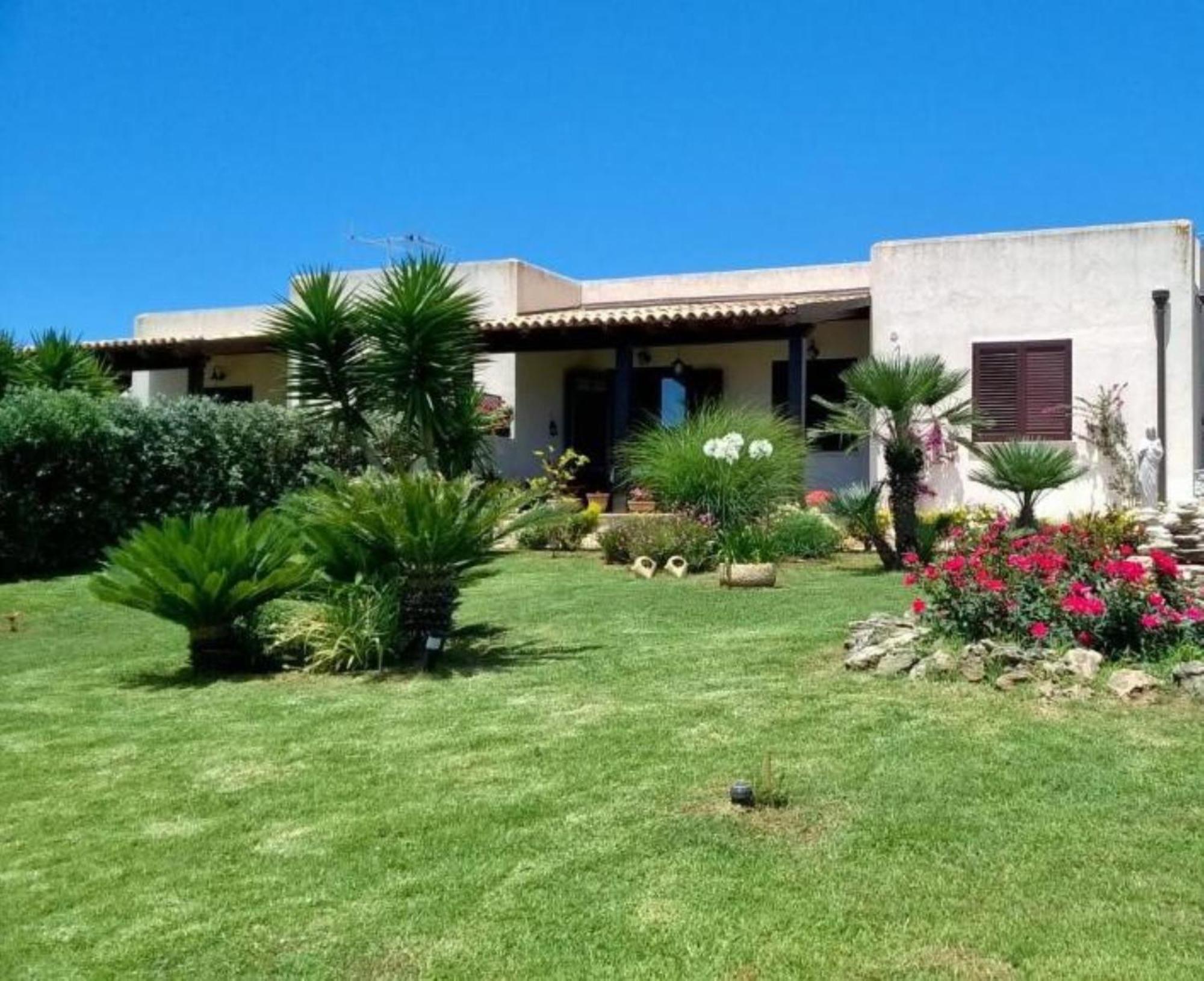 Villa Egusa Φαβινιάνα Εξωτερικό φωτογραφία
